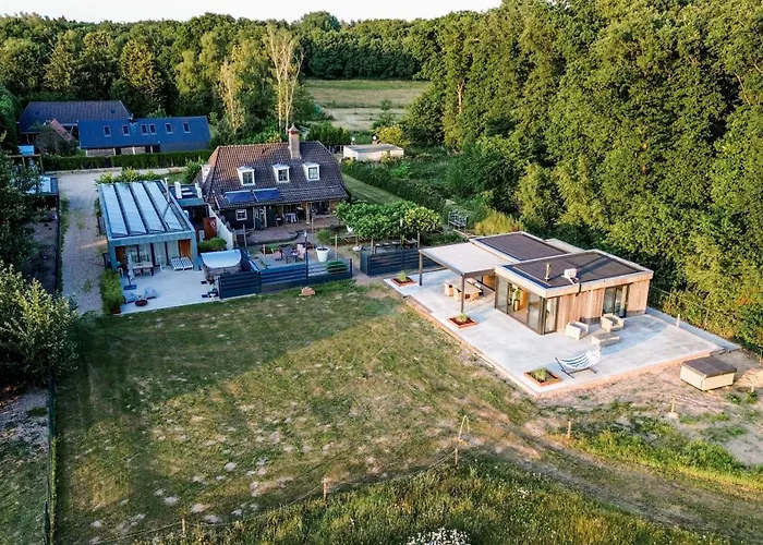 Villa Twobeetwobee2 *