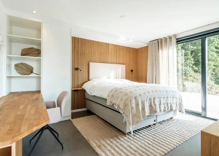 Twobeetwobee2 * Wijchen